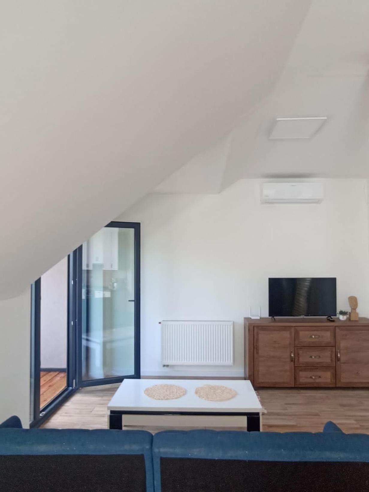 Apartament Aleja Lipowa Gorki Wielkie エクステリア 写真