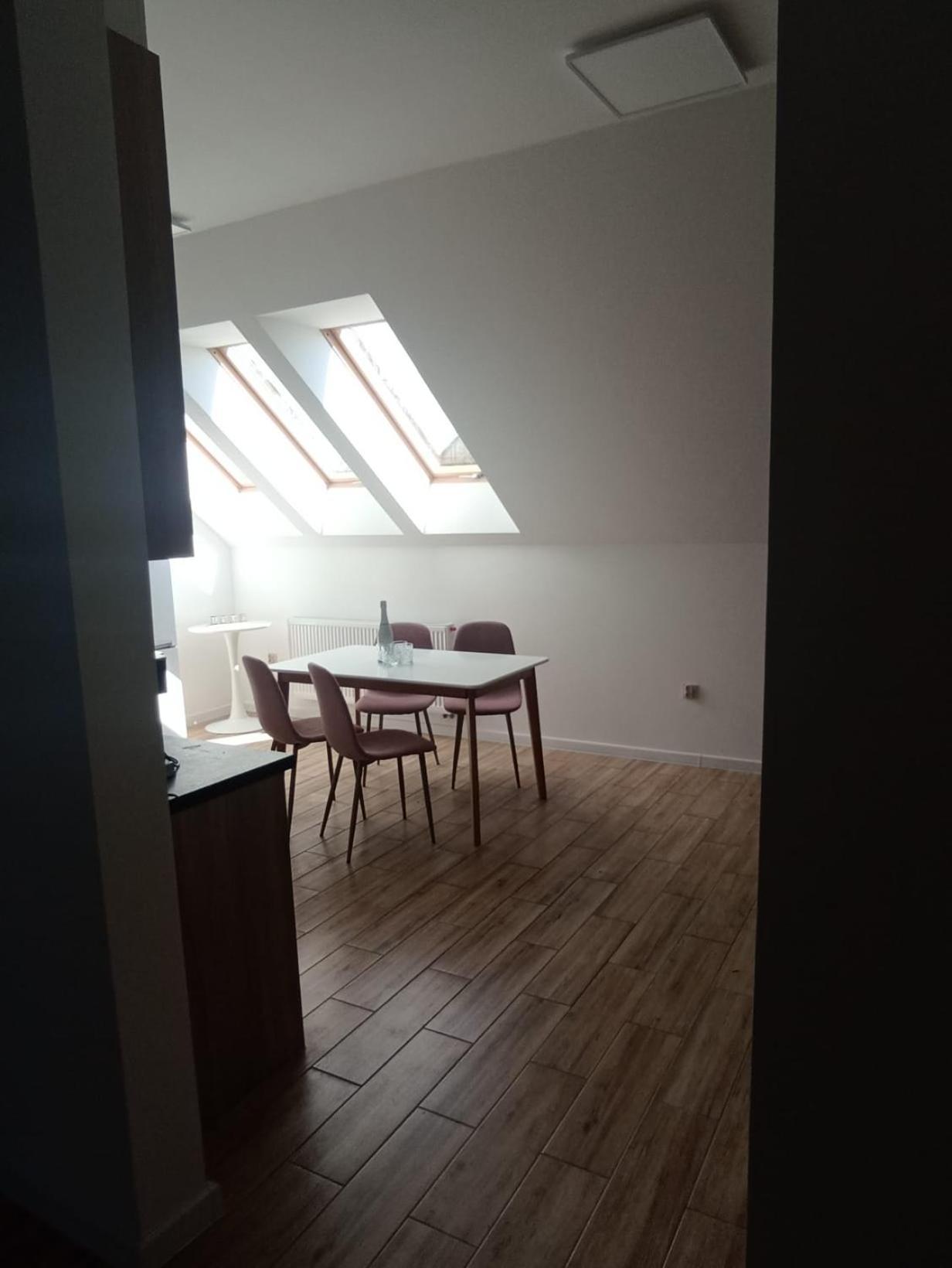 Apartament Aleja Lipowa Gorki Wielkie エクステリア 写真